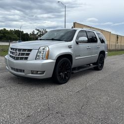 Cadillac Escalade 2012