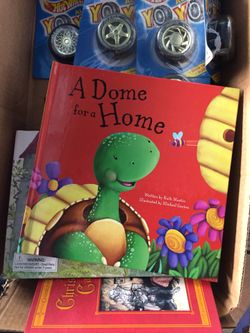 Kids book and yo yo’s