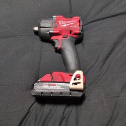 Milwaukee M18 1/2 Inch Mid Torque Impact Wrench 