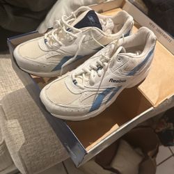 Reebok Shoes 