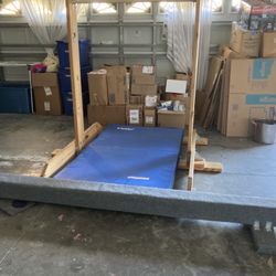 Gymnastic Bar And Balance Beam 