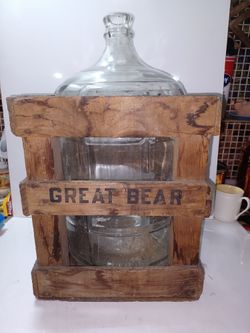 1971  GREAT BEAR SPRING COMPANY 5 GALLON WATER BOTTLE with original wooden crate