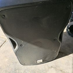 Alto Professional TRUESONIC TS115W 15" Active Powered Speaker w/ Bluetooth
