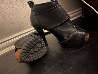 Vera Wang Peeptoe Booties