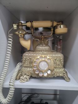 Antique phone