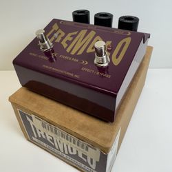 Dunlop TS-1 Stereo Tremolo Effects Guitar Pedal Stereo Pan (New In The Box)