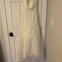 Wedding Dress With Accessories 
