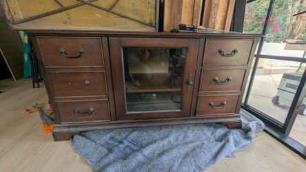 Solid oak 5ft entertainment console
