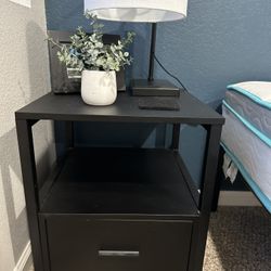 Queen Bedroom Set, Night Stands 