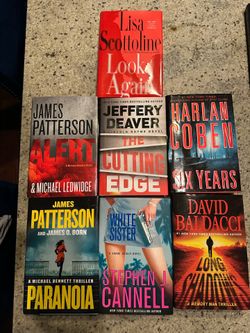 Book lot 35$