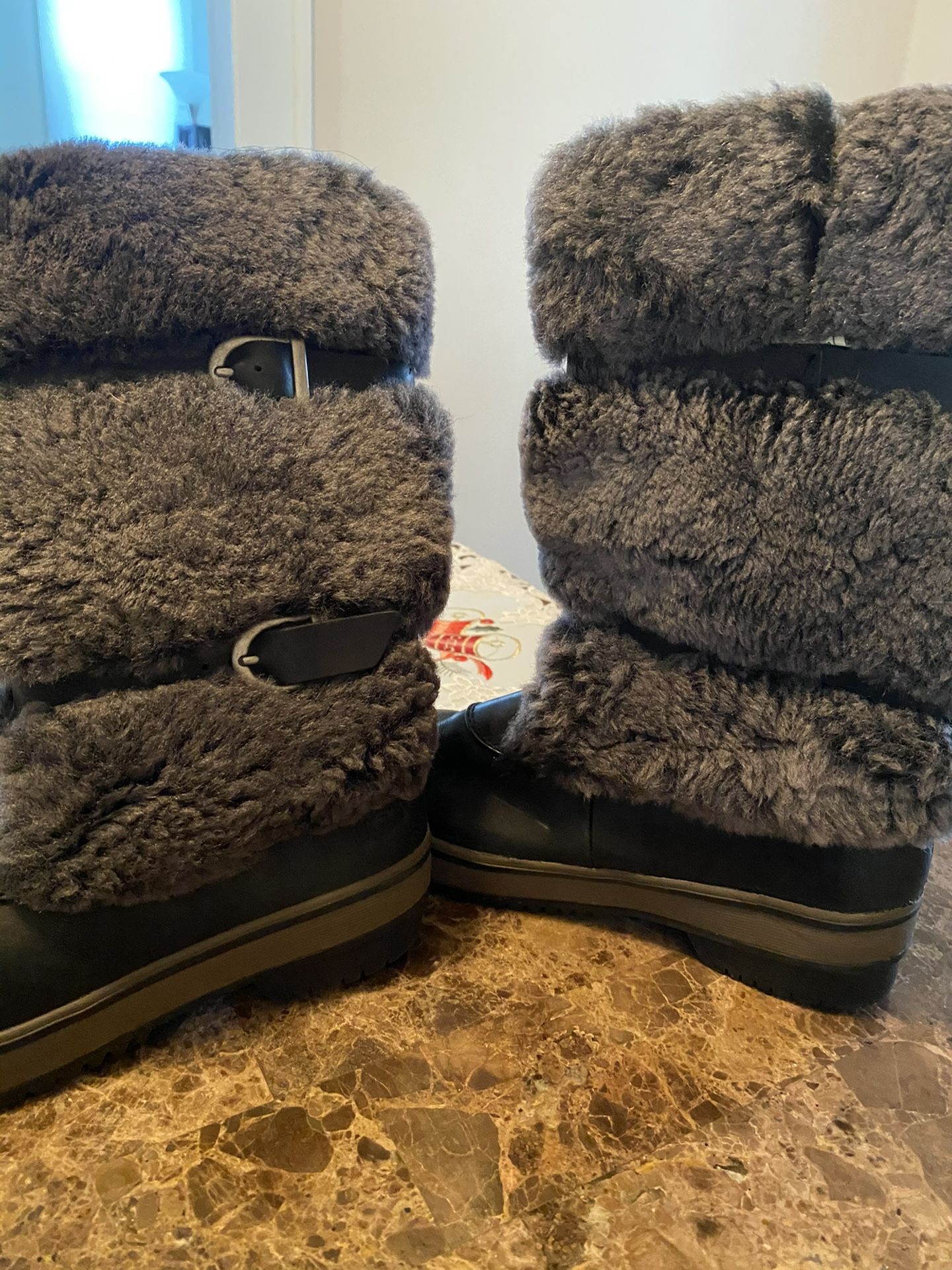 Ugg Boots Size 6