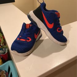 Nike air Shoea For Kids 