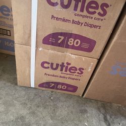 Pañales Pampers  CUTIES ZISE 7