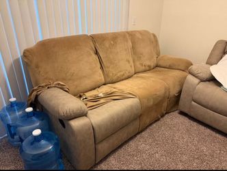 3 seater reclining couch