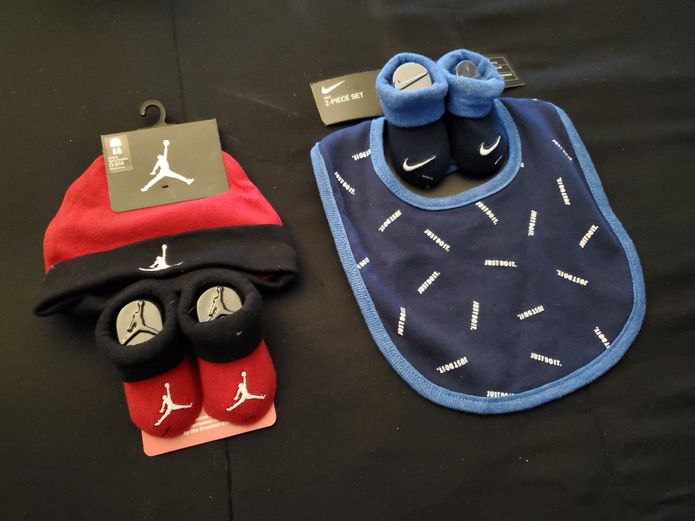 👼 Newborn - jordan & Nike set - Brand new*0-6 M-shipping 👀 available nationwide 😊 👉 💯