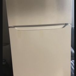 $$350 obo new fridge 
