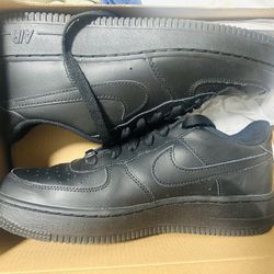 New Black Air Forces 