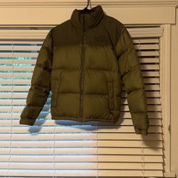 northface puffer size small