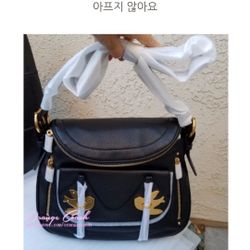 Marc Jacobs PETAL TO THE METAL NATASHA shoulder bag

style no. M0009608

