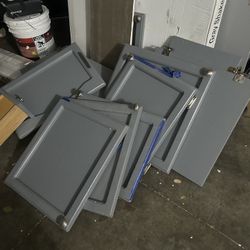 Cabinet Faces 