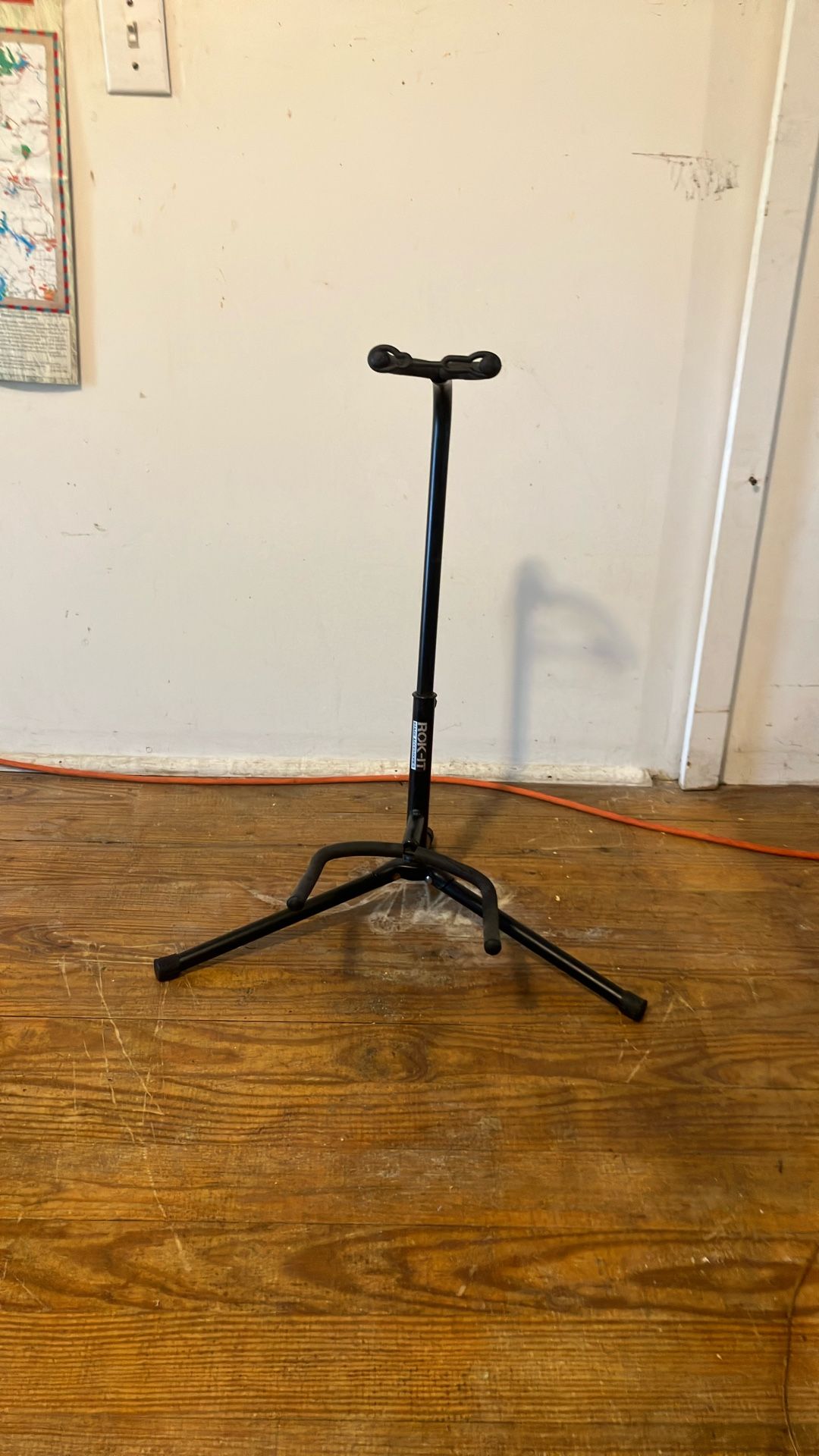 ROK-IT Guitar Stand