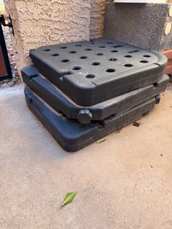 Free-4 plastic weights?
