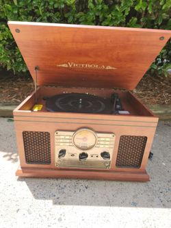 Victrola 6-in-1 Nostalgic Bluetooth Record Player