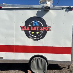 Look—— > Food Truck In Tremendous Condition 