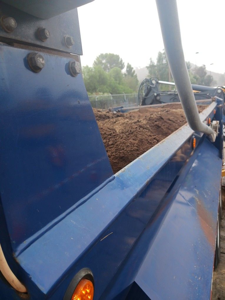 Free Good Fill Dirt Clean .free Delivery Poway Area