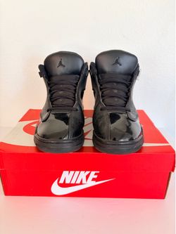 Dub zero triple black Jordan