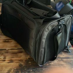 Reddy Dog Travel Bag 