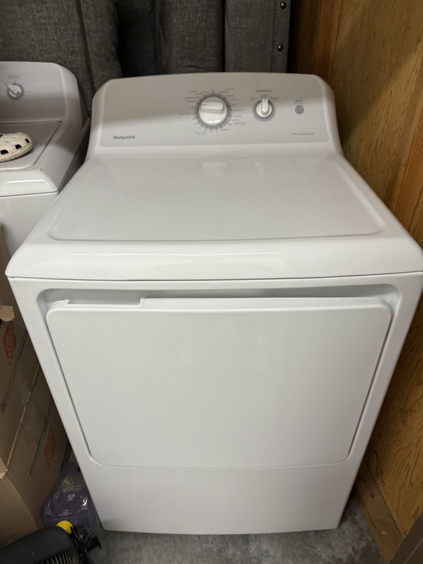 Hot Point Washer And Dryer 