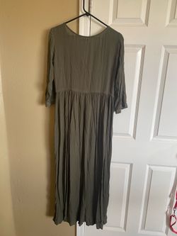 Flowy olive green maxi dress from Earthbound Trading Co in size Large