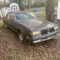 1987 Oldsmobile Cutlass Supreme