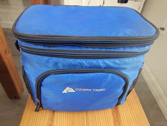 ​Ozark Trail 24-Can Soft Sided Cooler Bag with Removable Hard Liner - Blue