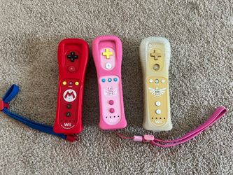 Nintendo Wii controllers
