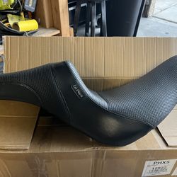 Harley  Lowrider Softail Seat NEW -OBO