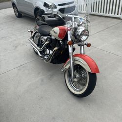 1,100 Honda Garage kept