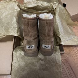 UGG GIRL KIDS TAN BOOTS SIZE 3
