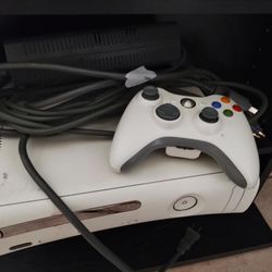 Xbox 360 Controller And Games 