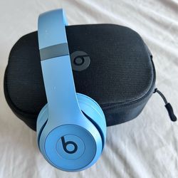 Beats Solo 4