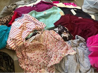 Women plus size clothes!!