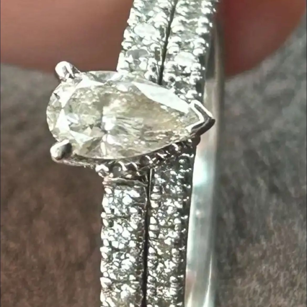 Women’s Size 7 Engagement Ring & Wedding Band 
