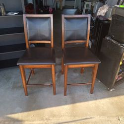 Chairs X4