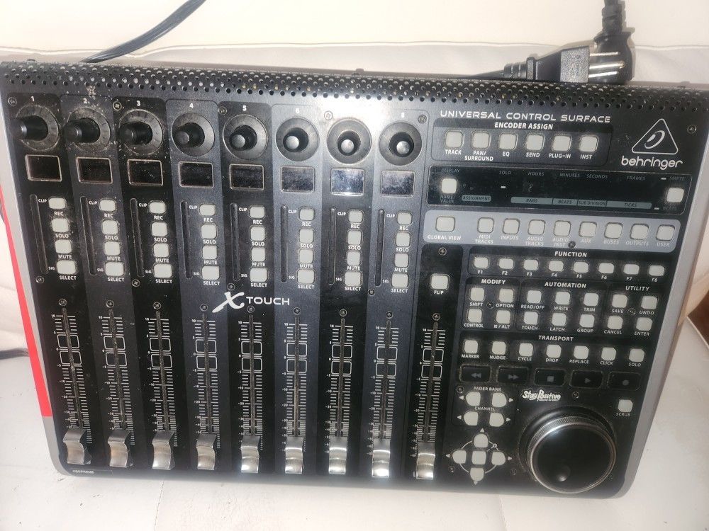 Behringer X Touch