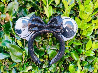 Minnie Mouse ears