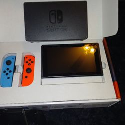 No TRADES! Nintendo Switch In Great Condition 