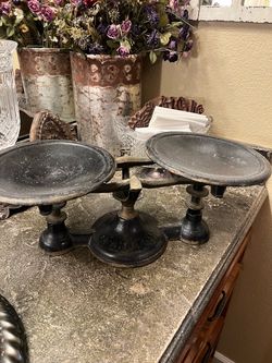 Antique Cast Iron Balance Scale