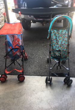 2-3 year old strollers w over head.