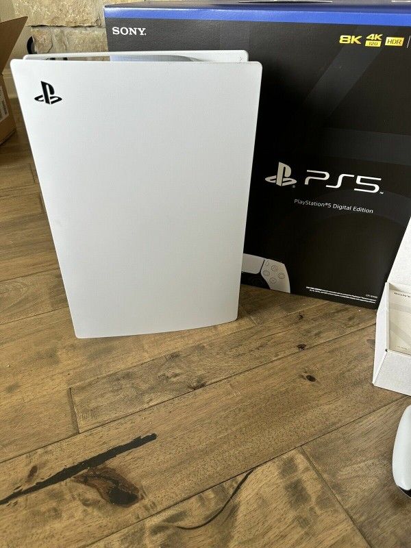 Clean Playstation 5